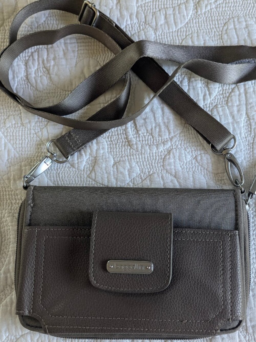 Baggallini Crossbody